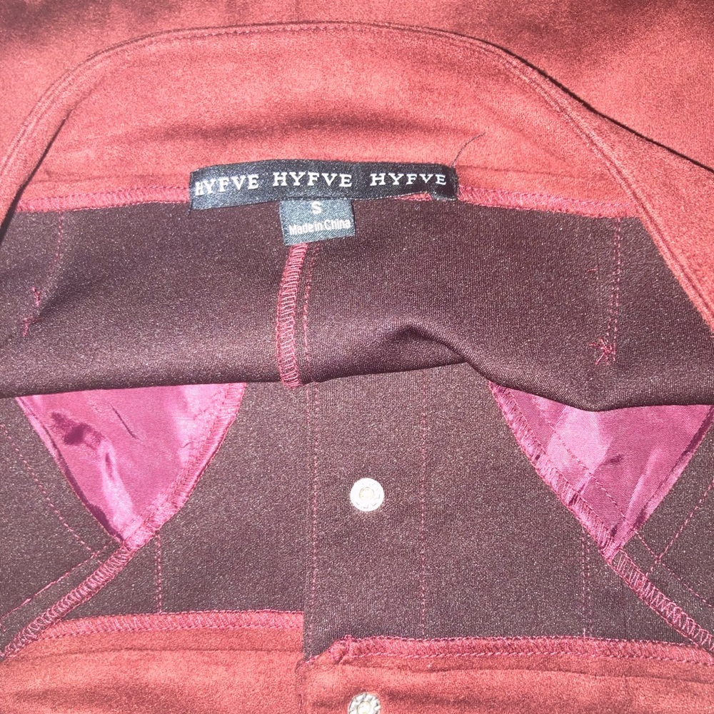 Skirt - Picture 3 of 3